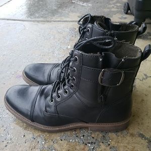 Sonoma cap toe boots